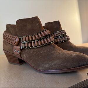 Sam Edelman distressed suede ankle boots, size 7